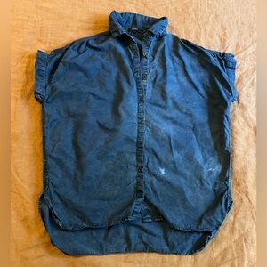 Quince Women's Vintage Wash Tencel Camp Shirt (has stain)